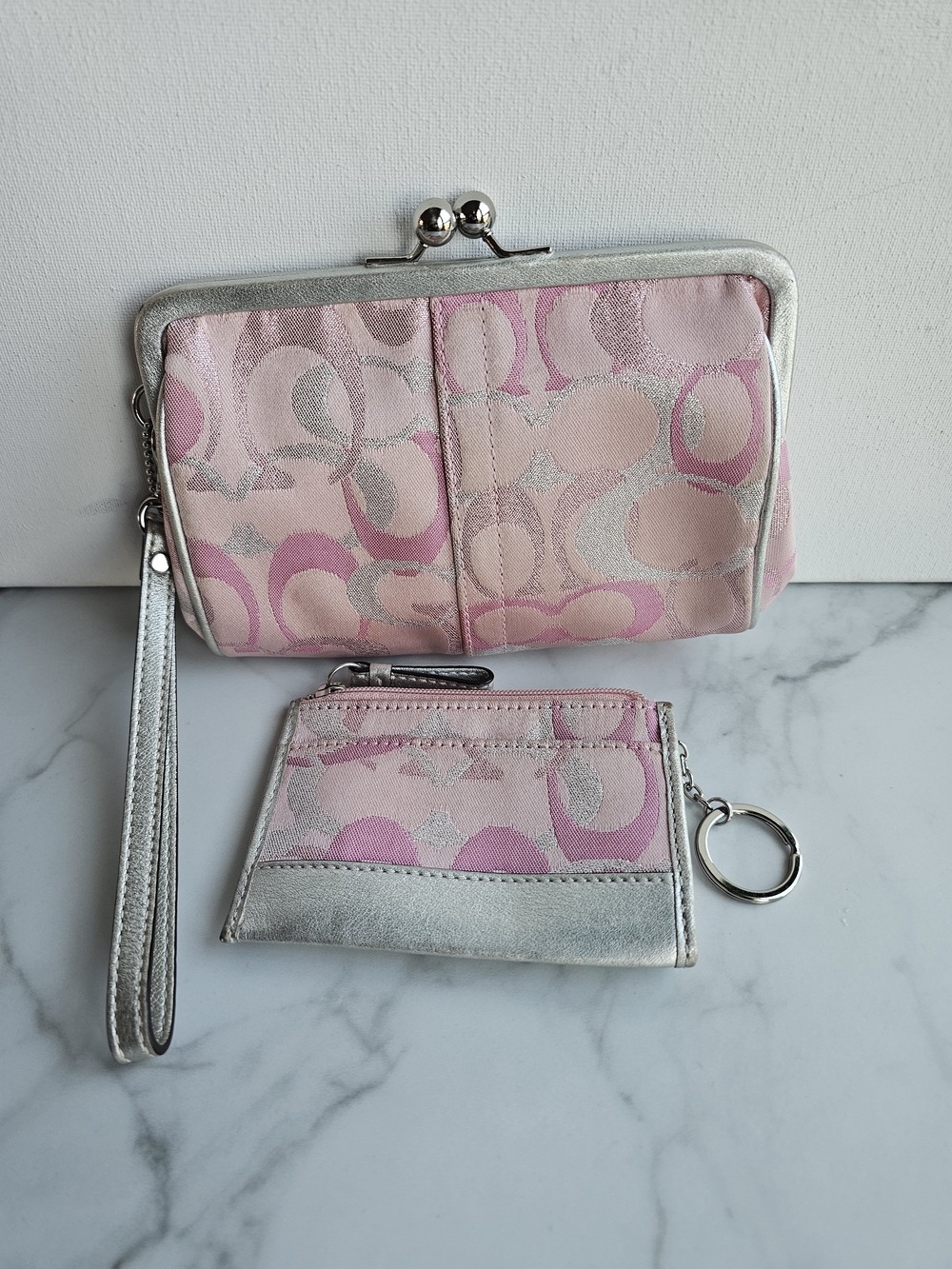 Pink Kisslock Wristlet and Card Wallet